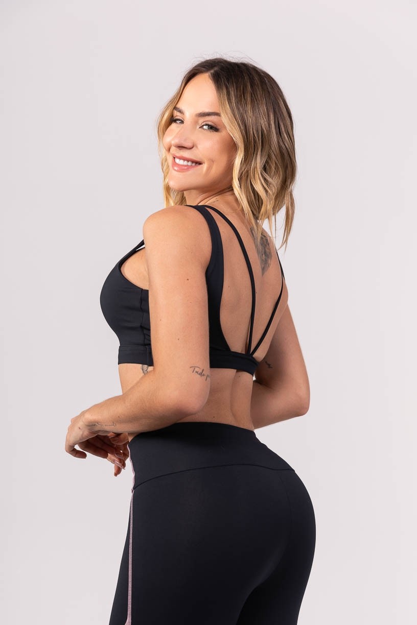 Top com Detalhe nas Costas (Preto) | Ref: K3747-A