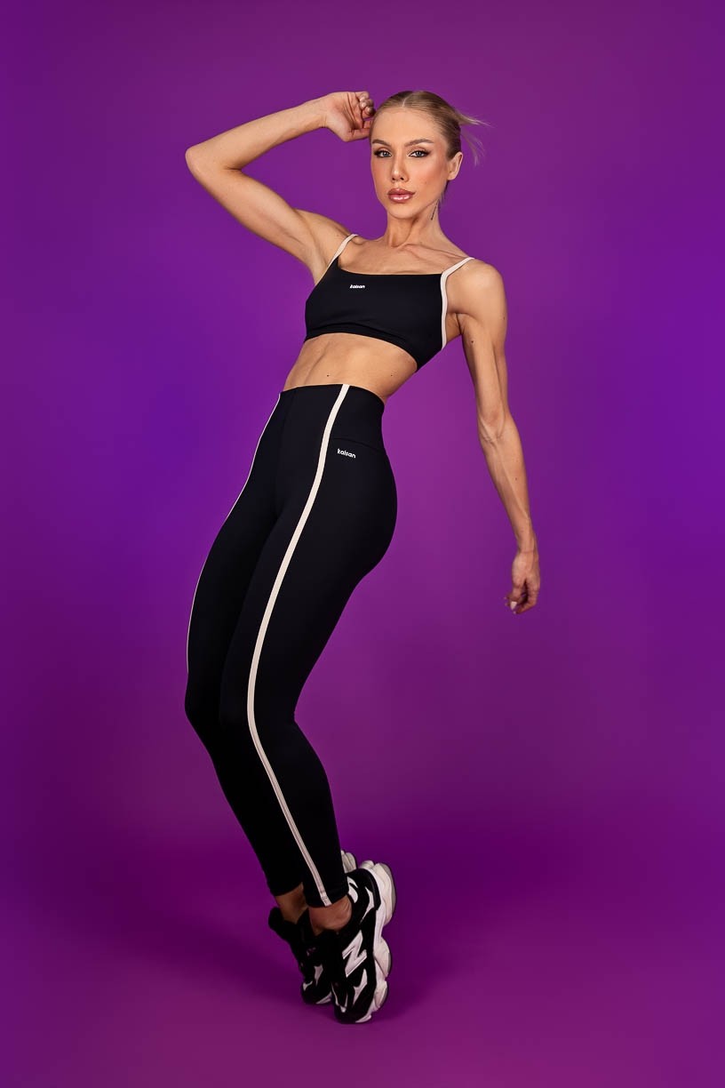 Calça Legging com Chapados (Preto / Bege) | Ref: K4355-A