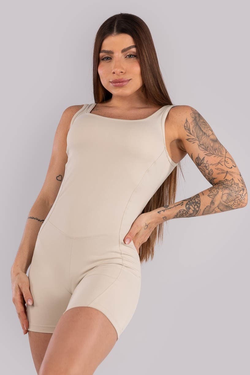 Macaquinho com Alças Largas e Costas Abertas (Bege) | Ref: K4469-C