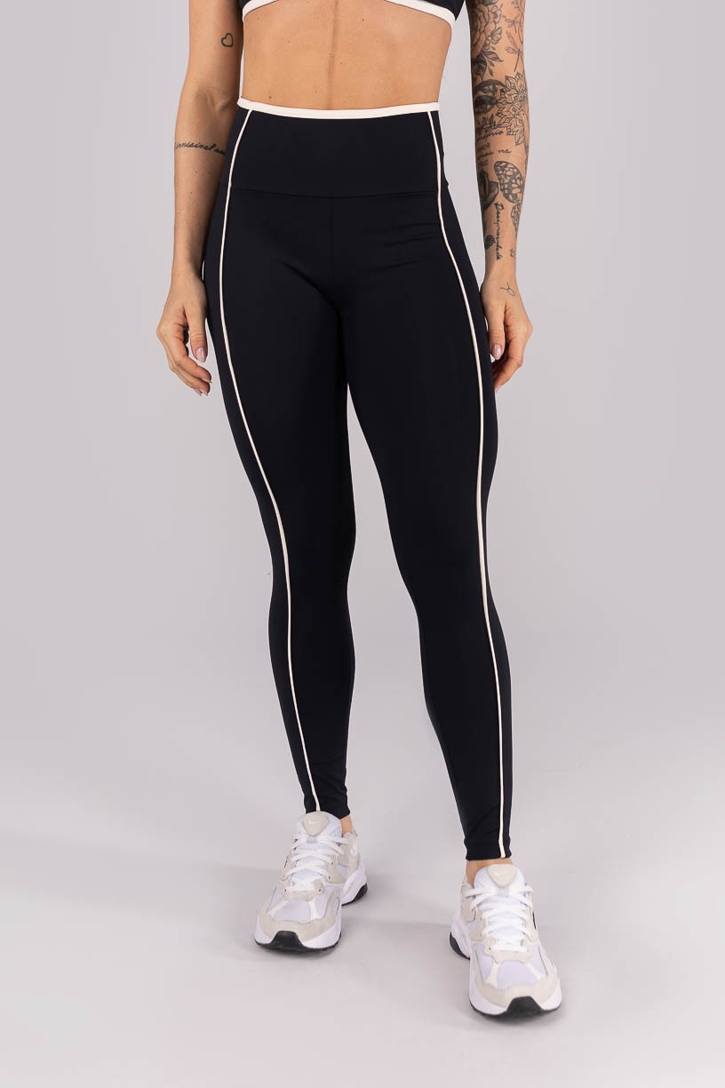 Calça Legging com Vivo e Viés Contrastante (Preto / Off-White) | Ref: K4454-C