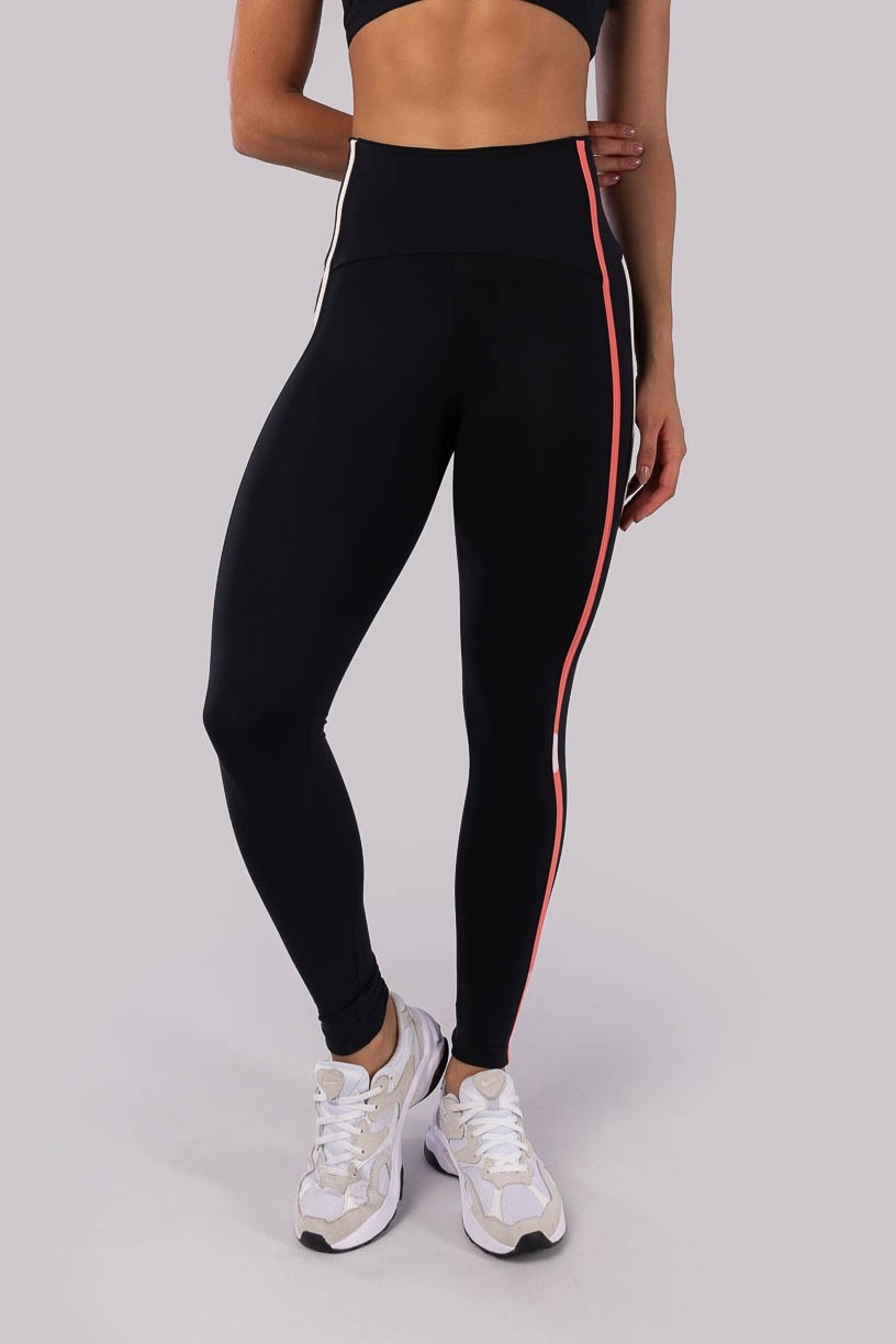 Calça Legging com Chapado Coloridos (Preto / Aquarela / Off-White) | Ref: K4527-A