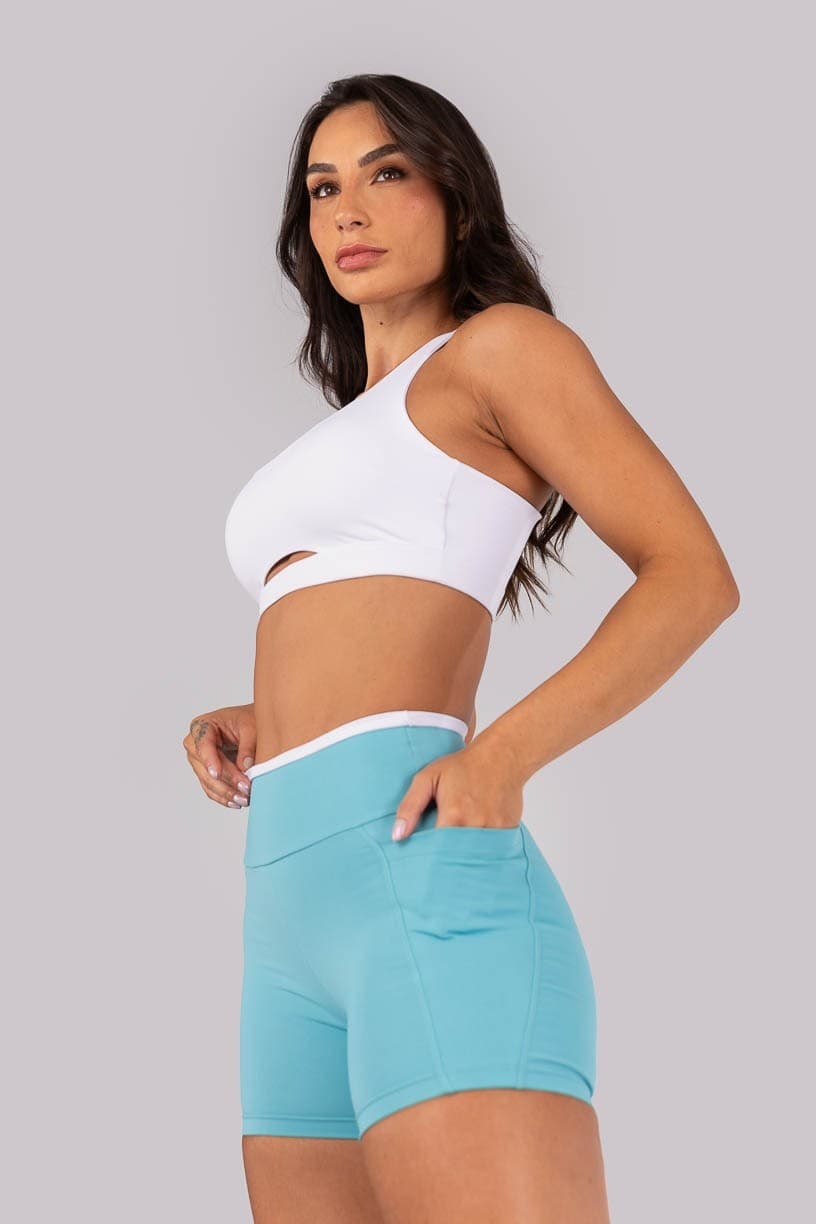 Short com Bolsos e Cós de Vira (Brisa / Branco) | Ref: K4568-B