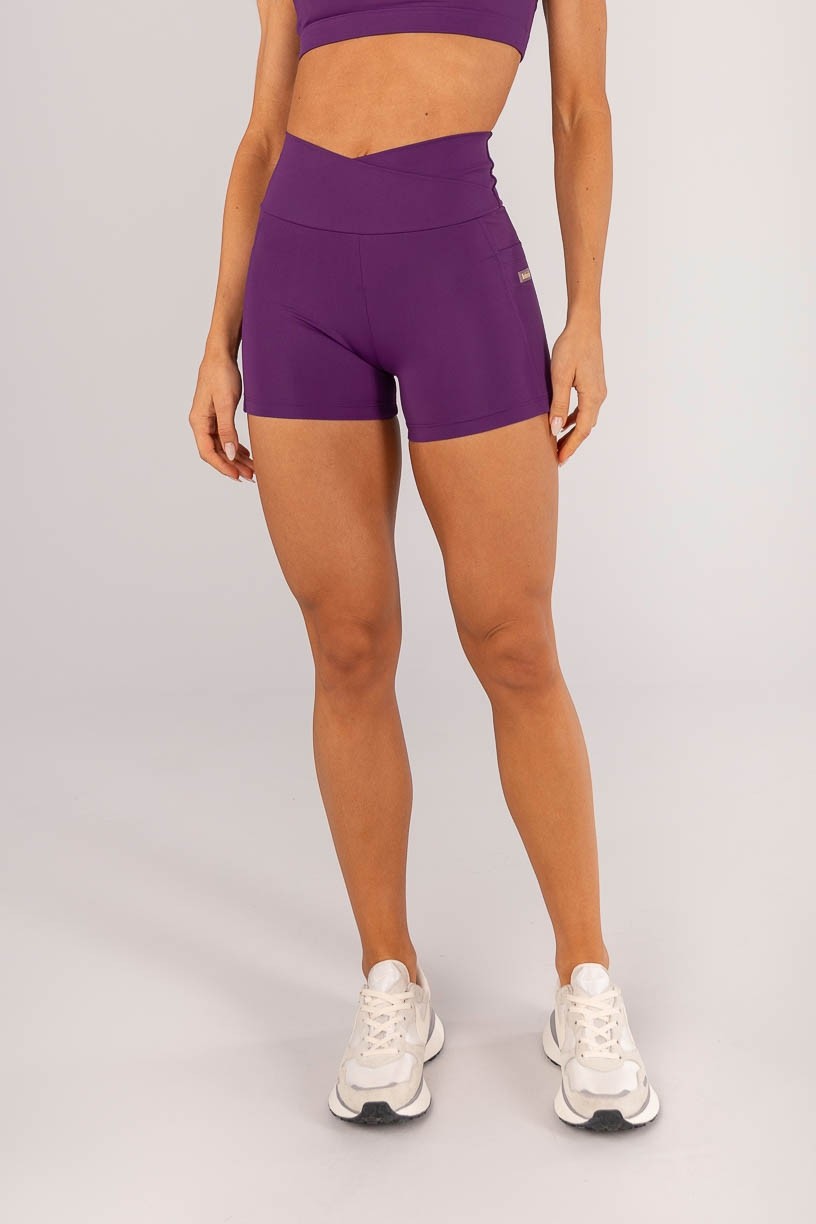 Short com Cós Transpassado e Bolsos (Ametista) | Ref: K4361-E