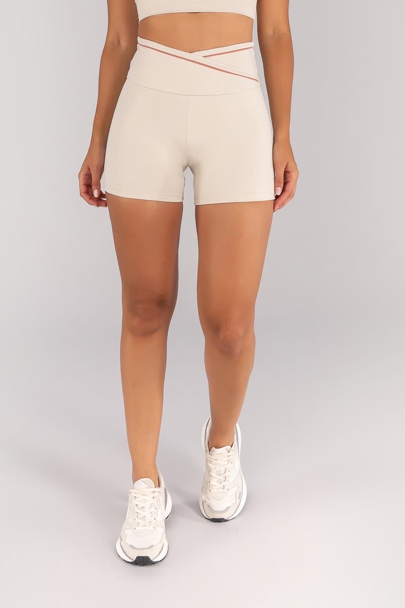 Short com Cós Transpassado e Vivo Contrastante (Bege / Telha) | Ref: K4687-A