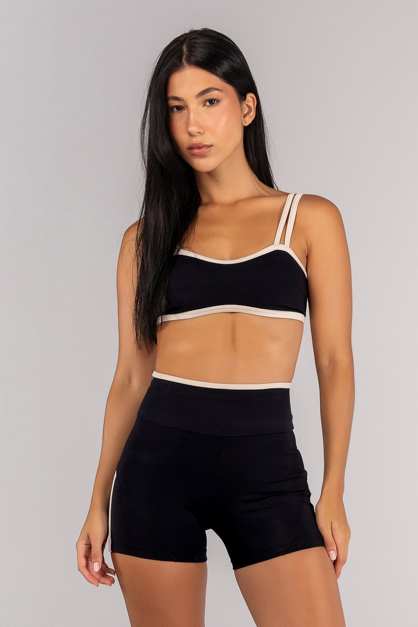 Top com Alças Duplas e Decote Sinuoso (Preto / Off-White) | Ref: K4693-A