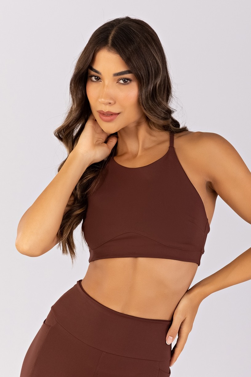 Top com Decote Alto e Recorte Sinuoso (Café) | Ref: K4781-B
