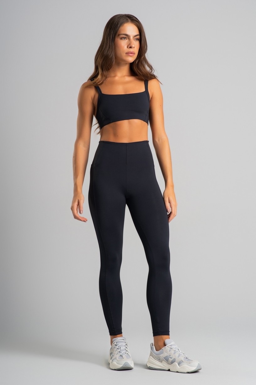 Top Slim com Recortes (Preto) | Ref: K4827-B