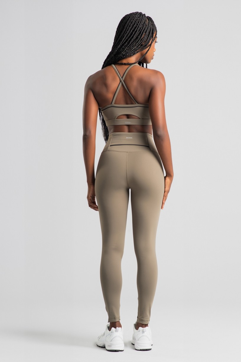 Calça Legging com Bolso no Cós e Vivo Contrastante (Oliva / Preto) | Ref: K4837-A