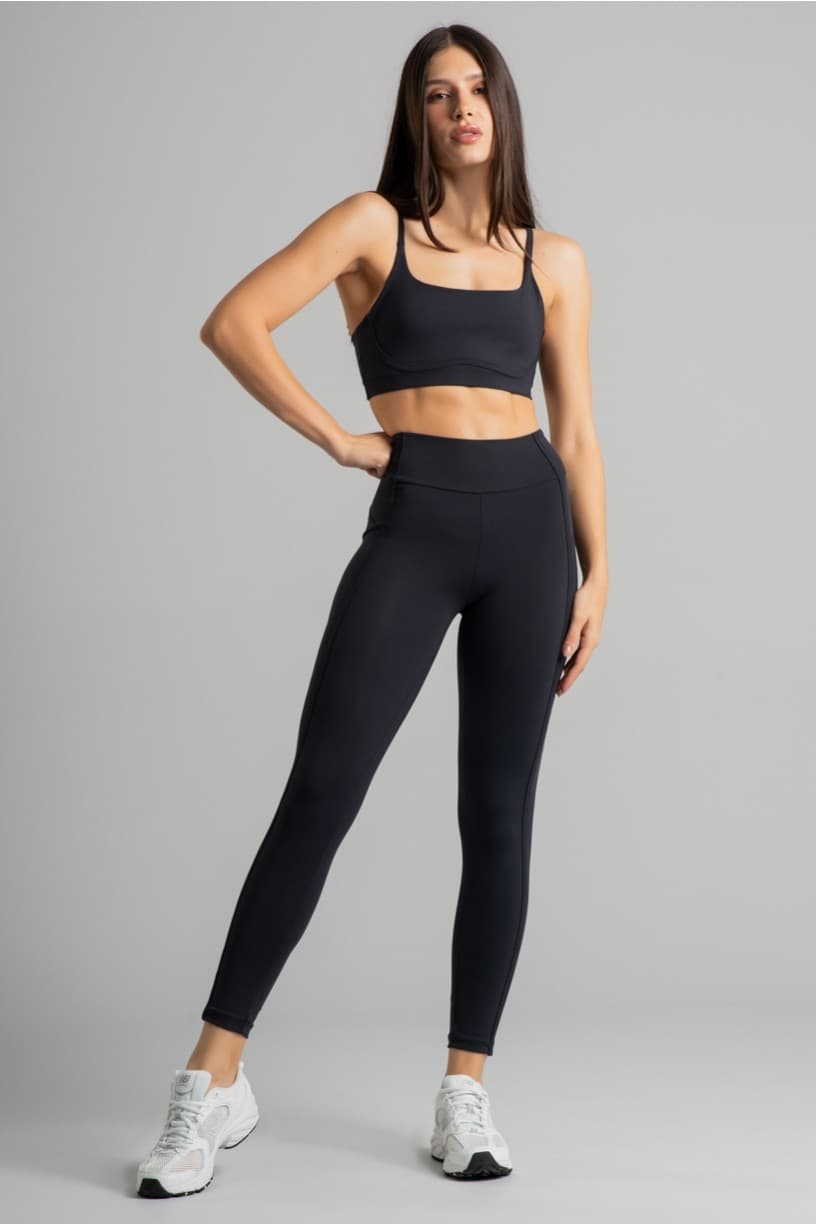 Top com Alças e Detalhe em Chapado (Preto) | Ref: K4860-B