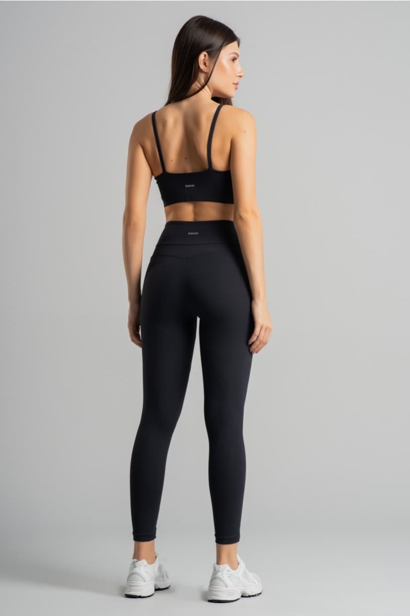 Calça Legging com Recorte e Chapado (Preto) | Ref: K4861-B