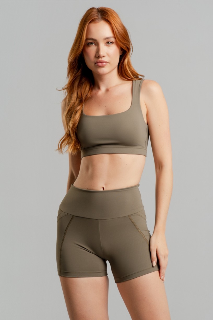 Short com Bolsos e Cobertura (Oliva) | Ref: K4602-E