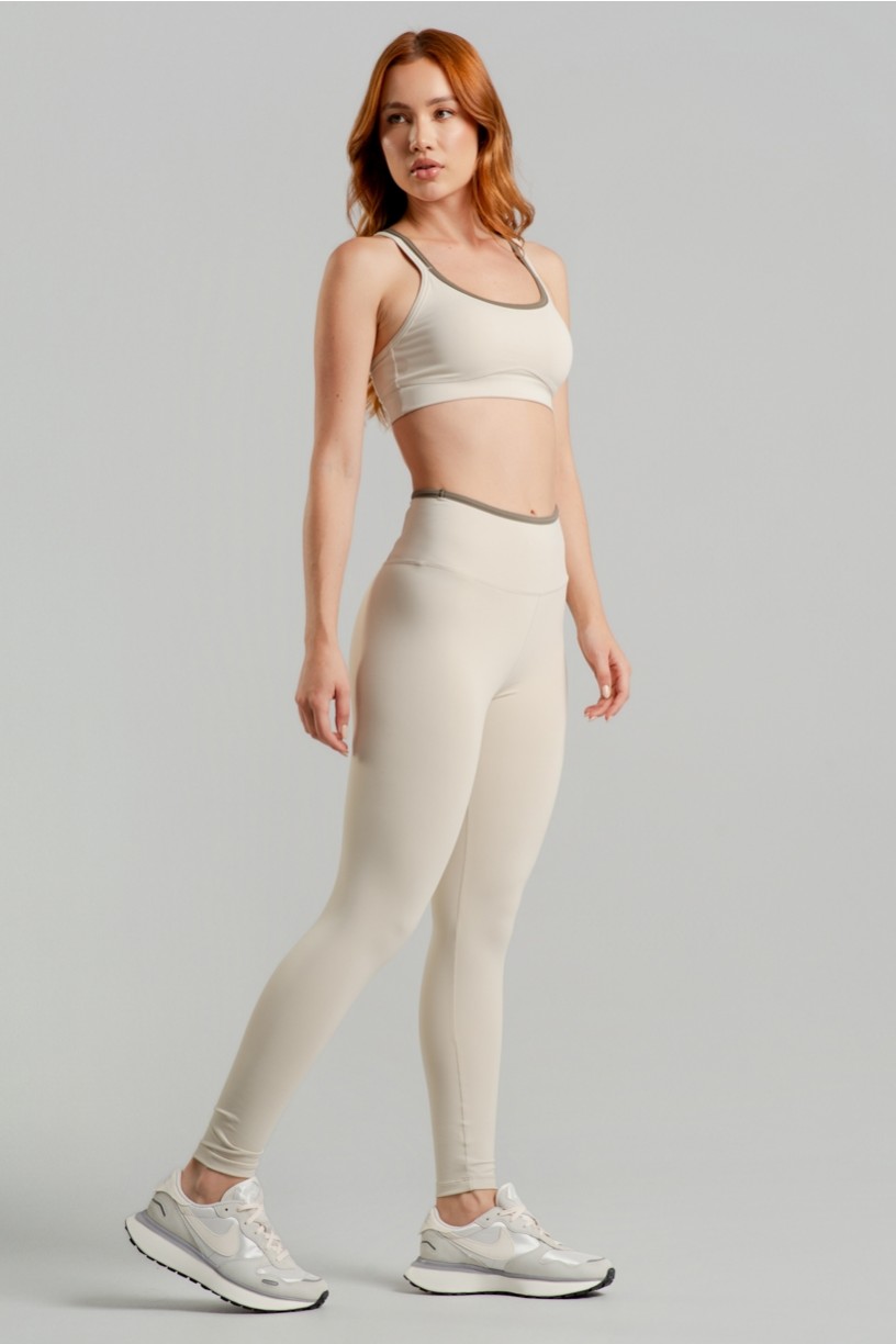 Calça Legging com Bolso no Cós e Viés Contrastante (Off-White / Oliva) | Ref: K4872-B