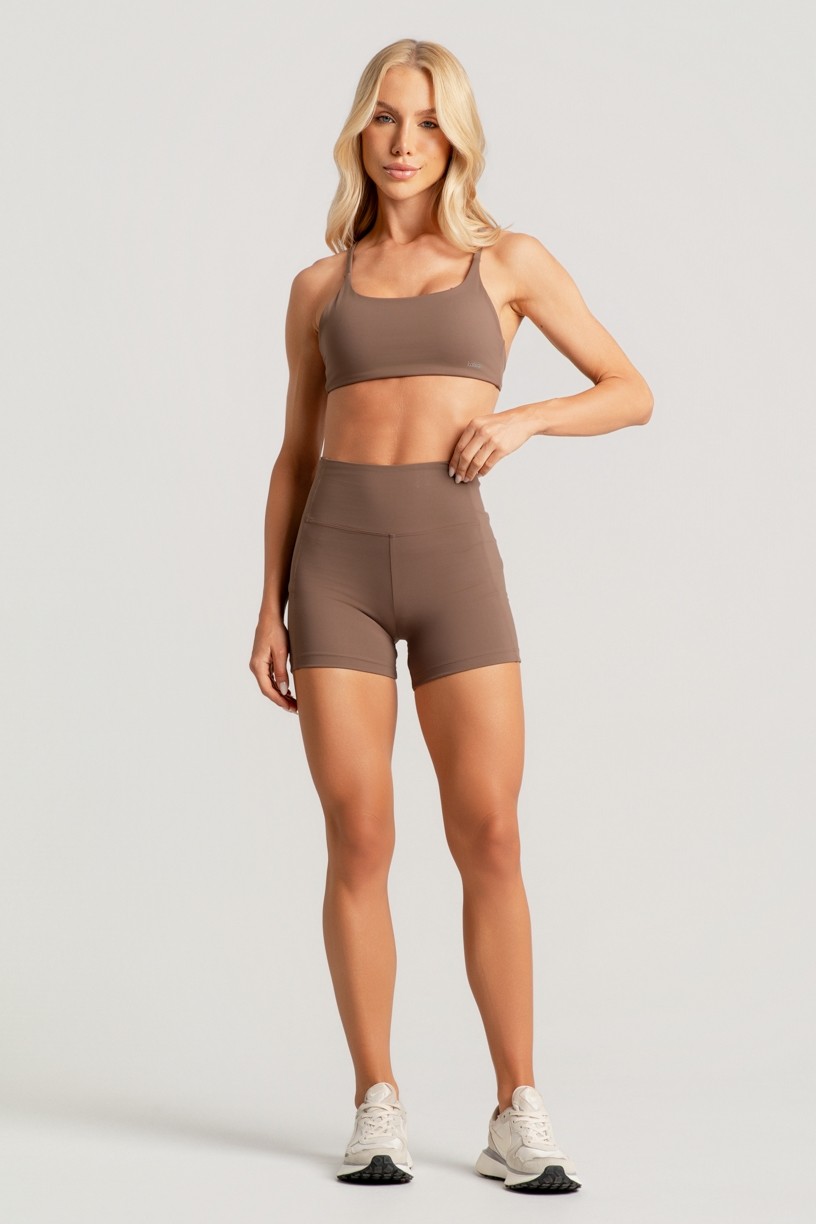 Short com Bolsos e Recortes (Capuccino) | Ref: K4752-C