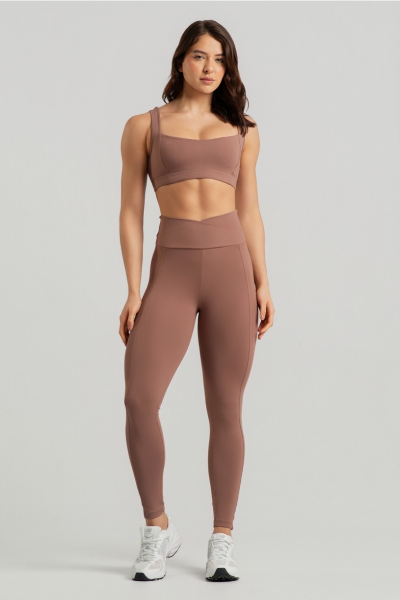 Top com Decote Quadrado e Alças Largas (Canela) | Ref: K4933-B