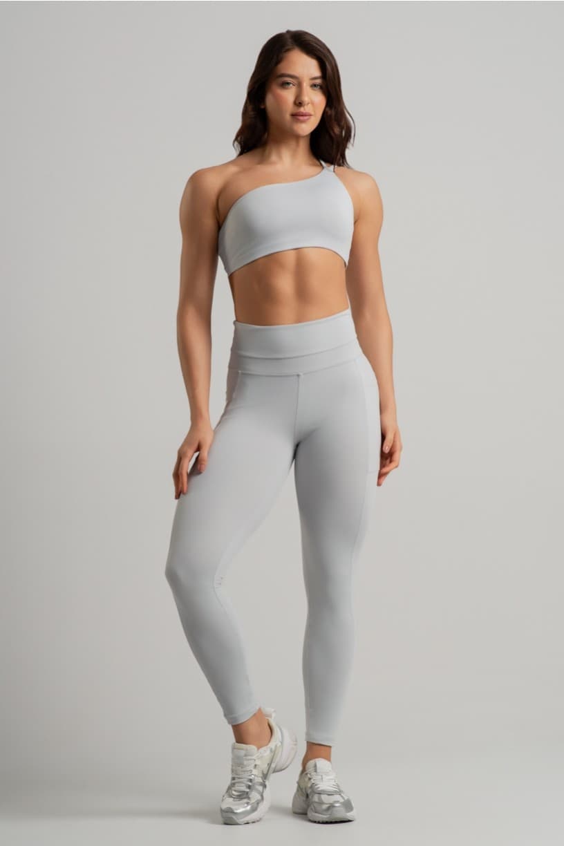 Top com Decote Assimétrico com Alças Duplas em Rolotê (Gelo) | Ref: K4715-C