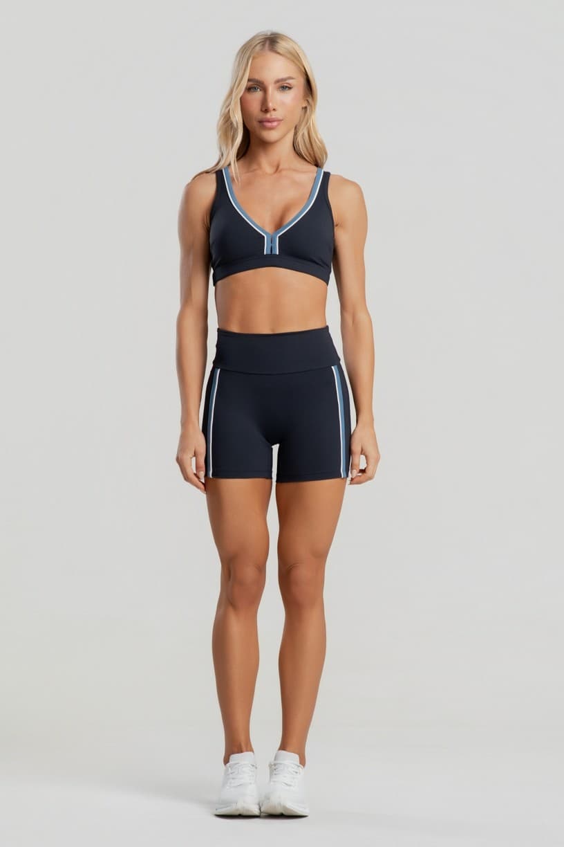 Short sem Gancho com Detalhe Contrastante (Preto / Vanilla) | Ref: K5106-A