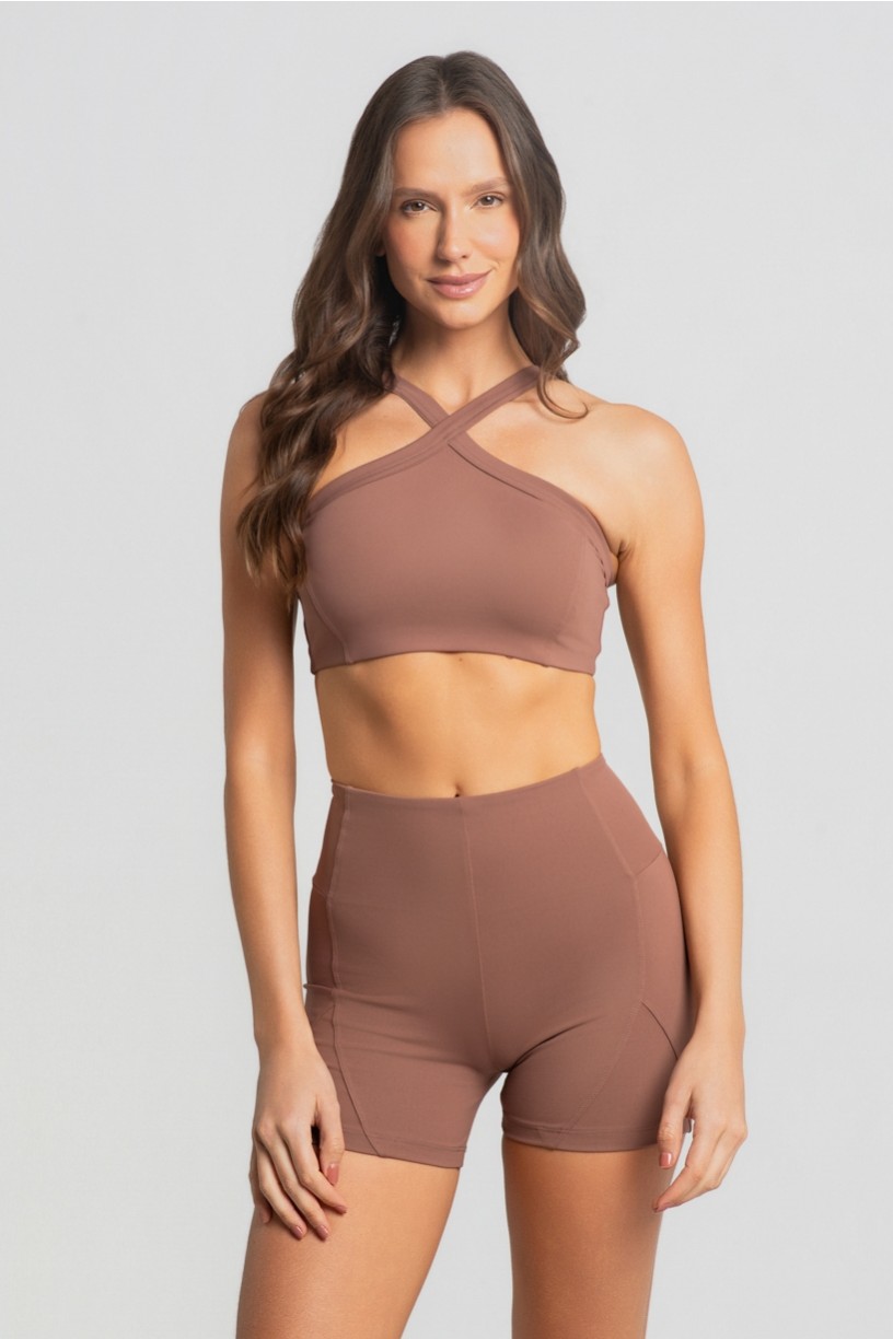 Short com Recortes (Canela) | Ref: K4985-A